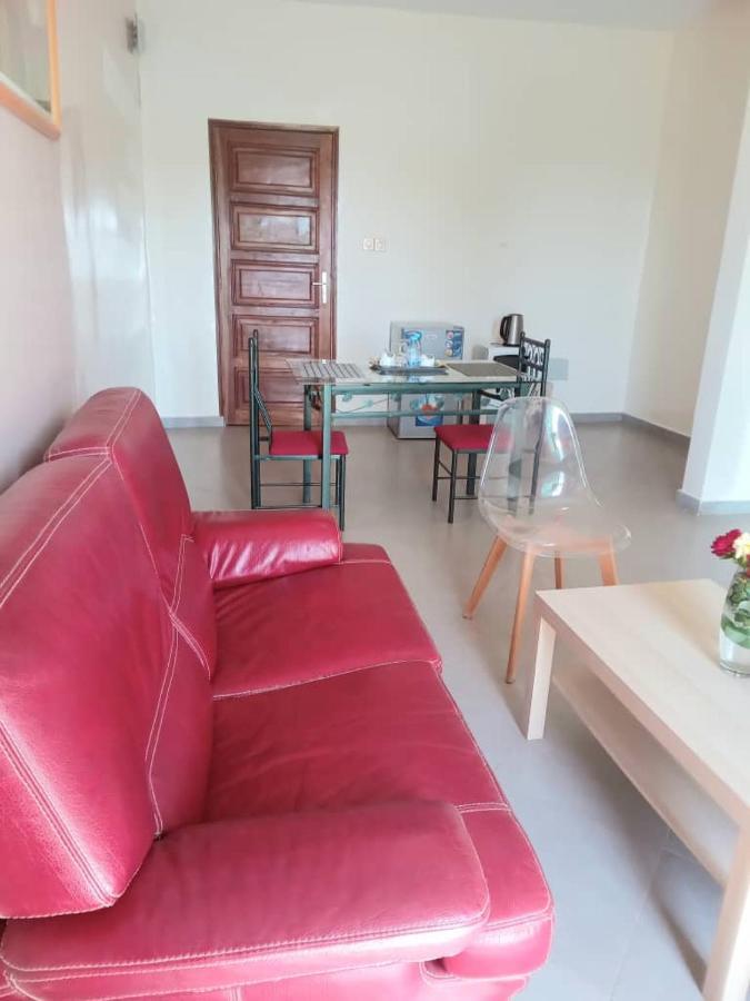 Residence Marie France Mendy ตูบับเดียเลา ภายนอก รูปภาพ
