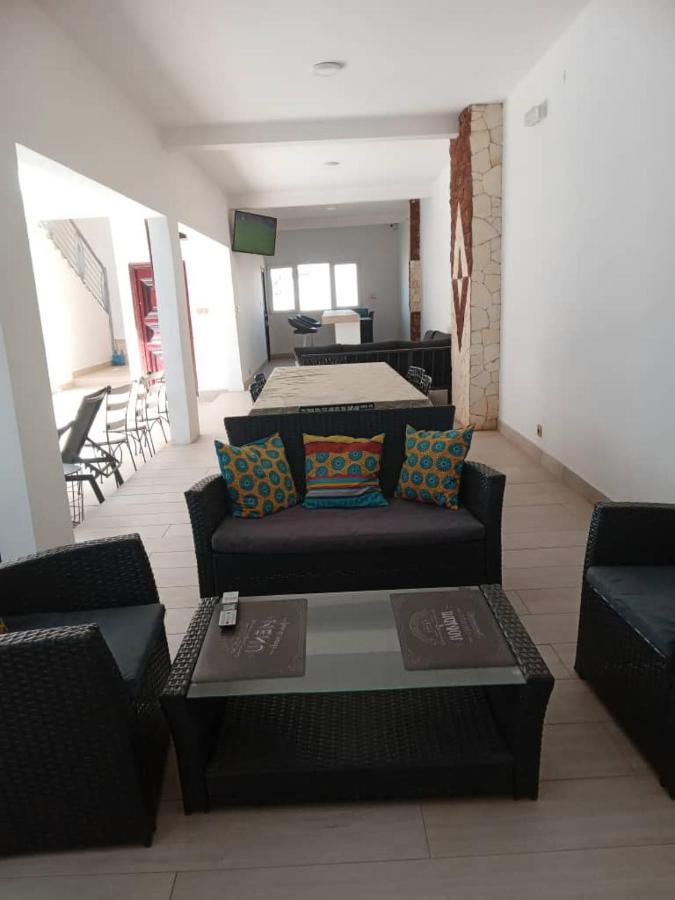 Residence Marie France Mendy ตูบับเดียเลา ภายนอก รูปภาพ